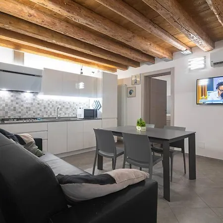 Apartment Ca' Dei Storneloni *